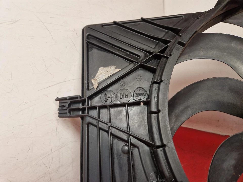 FIAT 500L COOLING FAN 2013 0.9L PETROL 199B6000 - image 4 of 4