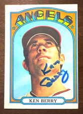 1972 Topps KEN BERRY Autographed Baseball Card #379 ANGELS