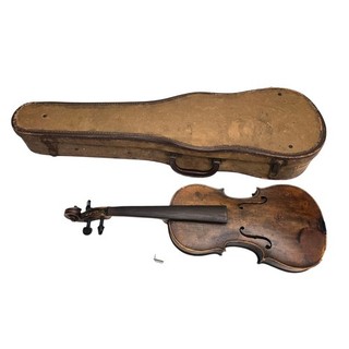 Violino antico con custodia Geib per ricambi/restauro etichetta Amati incerta all'interno