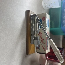 Vintage Reed's Rocket Nut Cracker Model 800 In Original Box Made USA Works Great