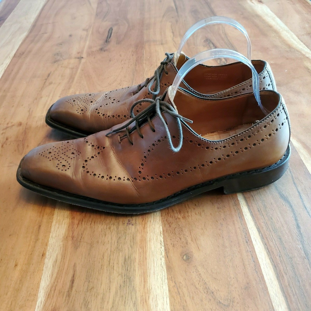 Calzoleria Toscana Brown Leather Brogue Wingtip Men display picture 1