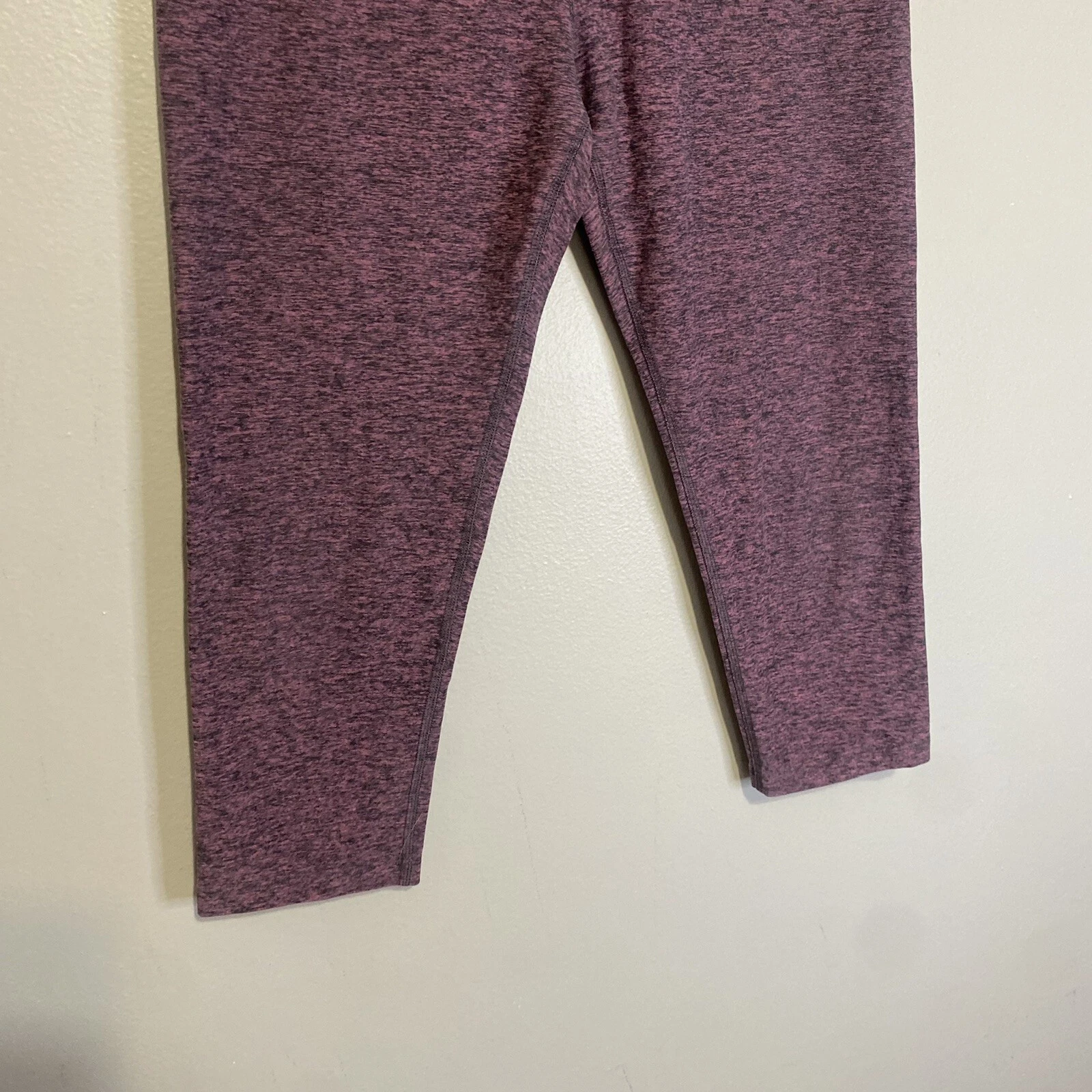 beyond-yoga space dye capri crop leggings