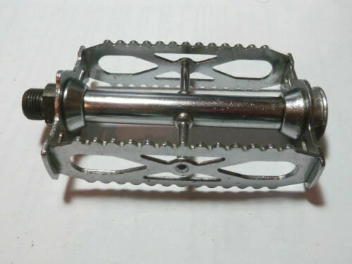 Pédales de vélo Lyotard