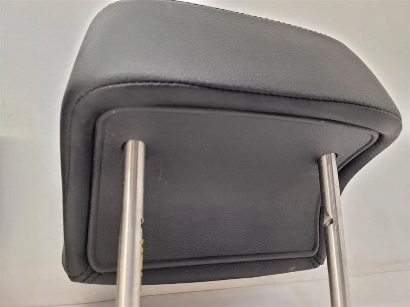 REPOSACABEZAS TRASERO VOLKSWAGEN CC 2009-2012 DERECHO DERECHO IZQUIERDO CUERO NEGRO 3C8885901AT Foto 4 de 4