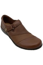 Clarks Women's Ashland Gem Slip-On Wedged Loafers Tan