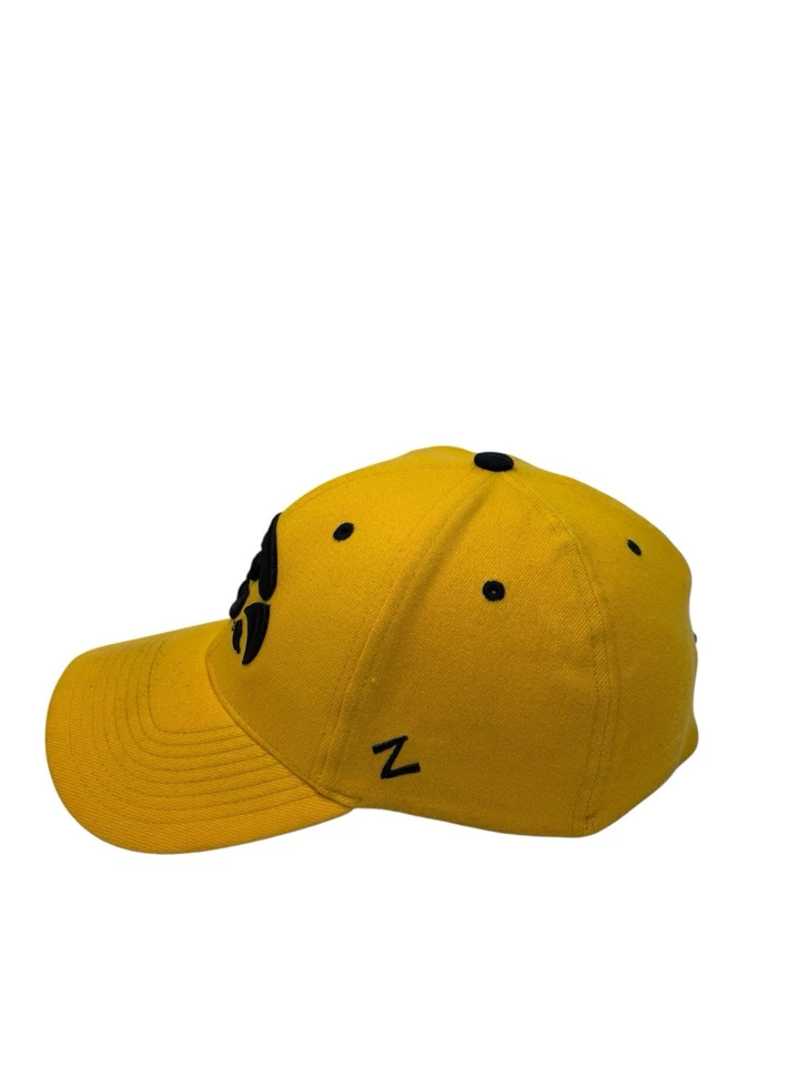 University of Iowa Hawkeyes Yellow Zephyr Flexible Fit Hat Cap Adult Large - Image 3 of 4