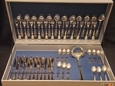 Servizio posate da 12 acciaio inox placcato oro 