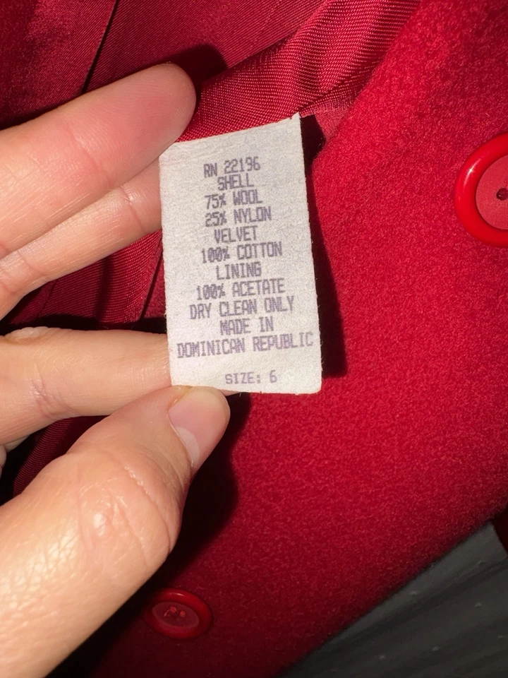 Vintage 80s Leslie Fay Red Wool Coat with Black Collar Size 6 - Image 4 of 4