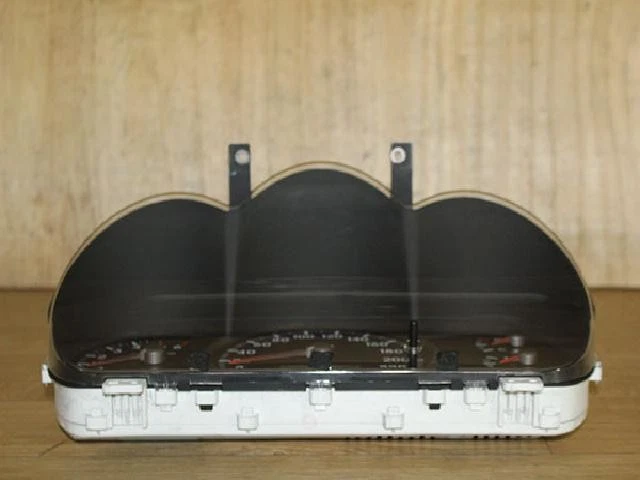 2006 KIA Cerato Instrument Clusters - image 4 of 4