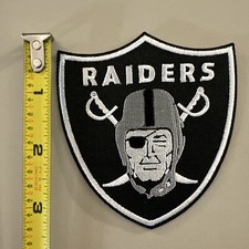 Raiders (Embroidered Iron on patch) NFL / Foo...