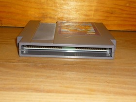 RARE NINTENDO NES DISNEY'S DUCKTALES GAME CARTRIDGE IN GREAT CONDITION