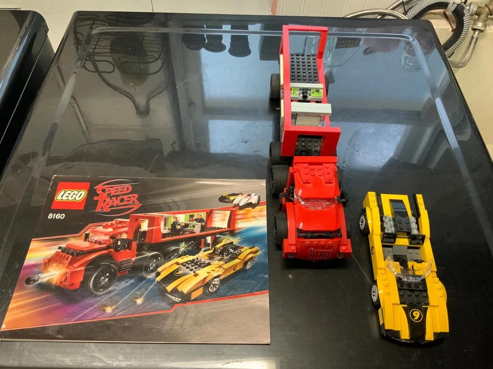 Lego 8160 Speed Racer Cruncher Block & Racer X  w/Manual & box - Image 3 of 4