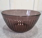 Vintage Pyrex 7402-S Cranberry Purple Ribbed 6 Cup 1.5 L Mixing Bowl No Chips