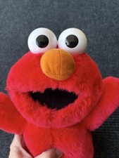 Vintage Elmo Loves You Talking Plush Tyco 1997 tested and Works 14"