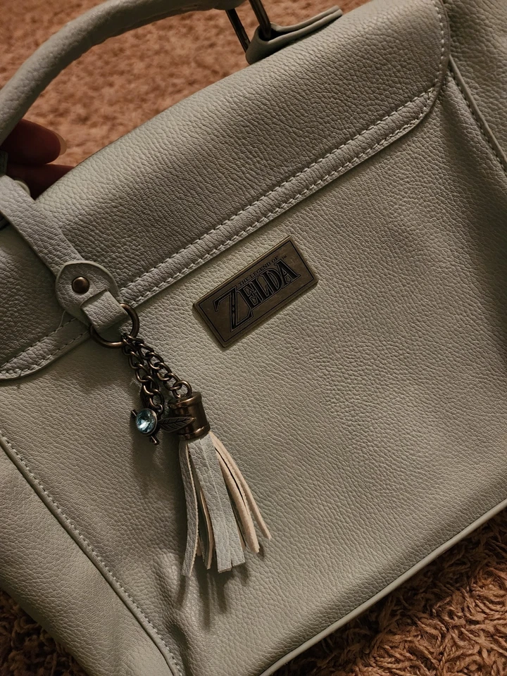 RARO Legend Of Zelda Navi Bioworld Cartera Azul Hyrule Mapa Enlace Princesa Bolso Hada Foto 3 de 4