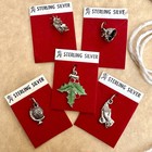 5 Vintage Sterling Silver Charm Lot Enamel Christmas Holly Berry Queen Bee Hand — photo 1