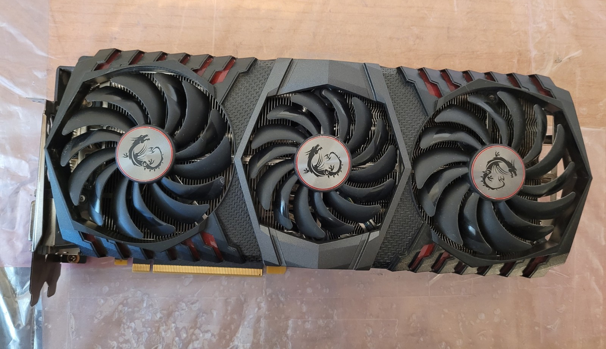 MSI GeForce GTX 1080 Ti 中古 MSI GeForce GTX 1080 Ti Gaming X TRIO Overclocked Triple-Fan 11GB