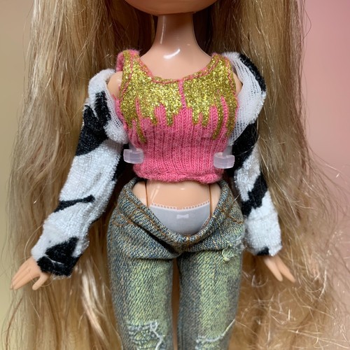 Bratz Princess Cloe Doll Incomplete, Full one outfit, Tiara and Comb HTF RARE - Picture 21 of 23