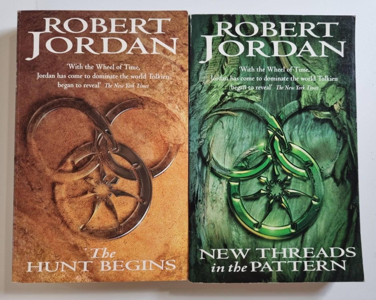 Robert Jordan The Wheel of Time The Great Hunt Part 1 & 2 Fantasy Paperback