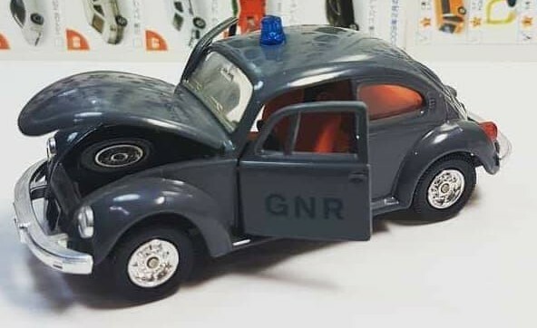 KADO №21 カドー ビートル VW BEETLE 1/43 s-l1200.jpg