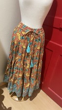 Robe Miss Stephy Noire Et Beige - Taille Unique, Longueur Genou, Neuve Avec étiquettes (originellement 34€)