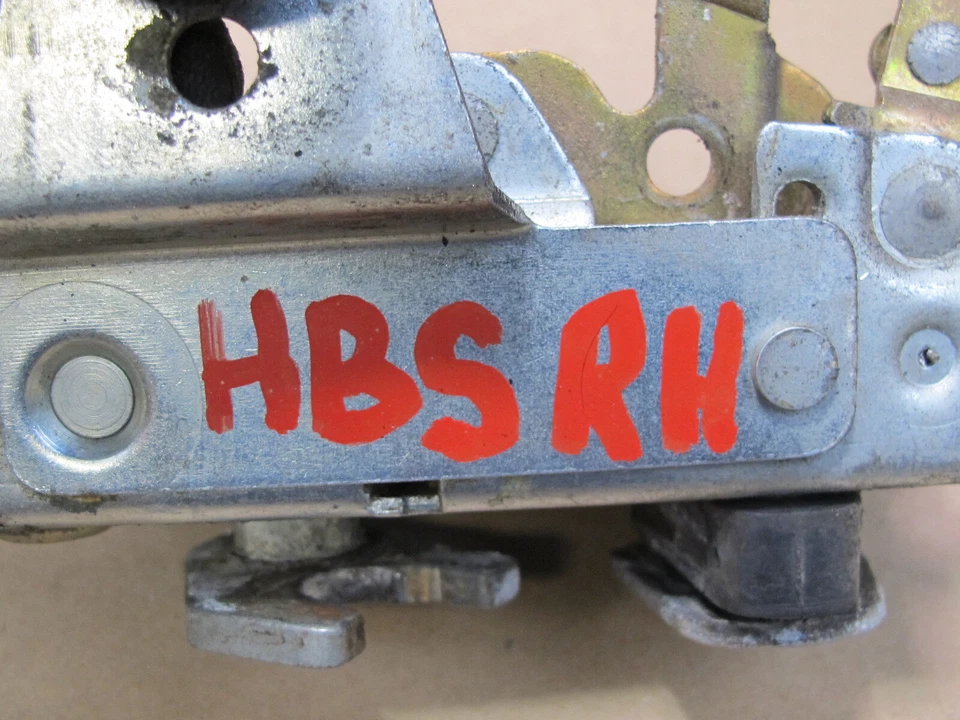 🥇83-89 BMW E24 633CSi 635CSi ACTUADOR DE BLOQUEO DE CERRADURA DE PUERTA DELANTERA DERECHA OEM Foto 2 de 4