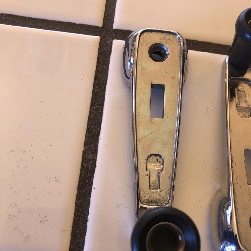 MANIJAS MANIVELA VENTANA MERCEDES BENZ OEM W113 250 230SL 250SL 230 SL EXCELENTE 👀 Foto 3 de 4