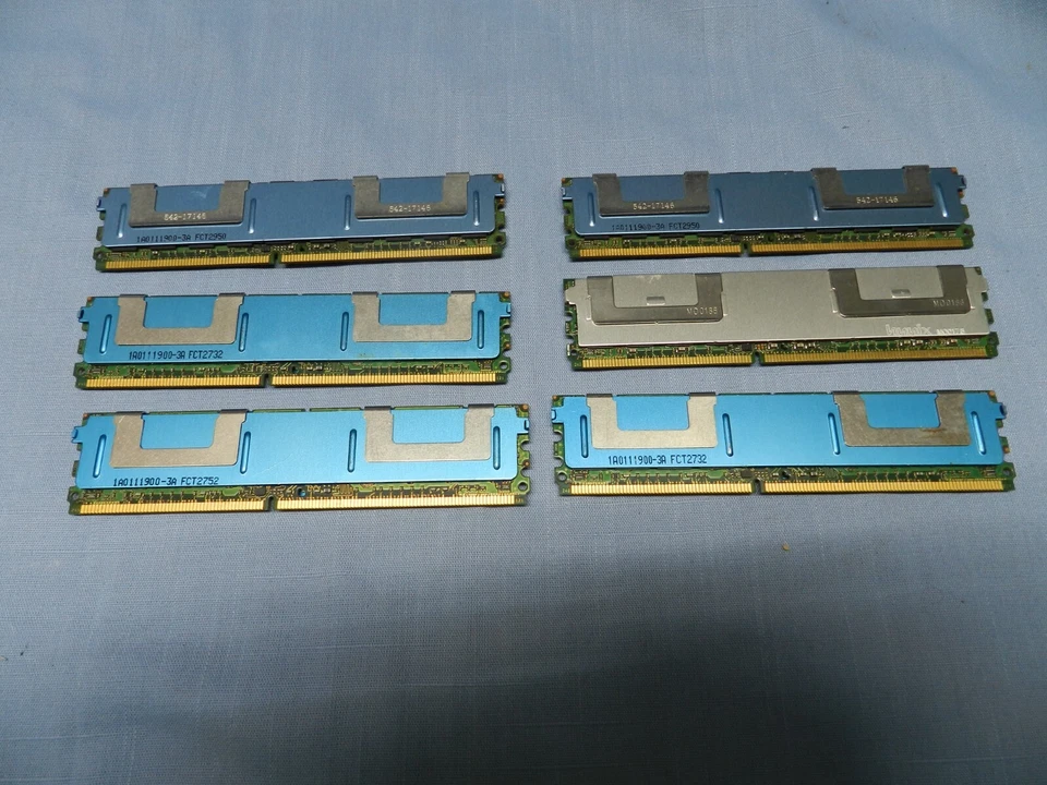 Crucial 24GB 6x 4GB 240-pin PC2-5300 ECC DDR2 CT51272AF667 matching set READ - Image 3 of 3