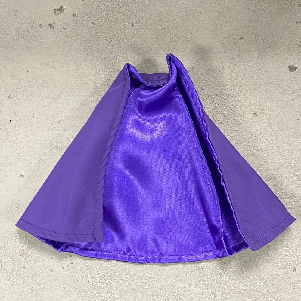 SU-C-MOTU-SK: 1/12 Purple Fabric Wired cape for 6