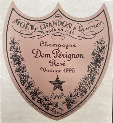 Ein Etikett Champagner Dom Pérignon 1995 Rosé