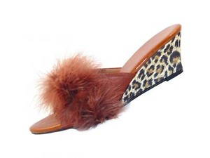 fluffy wedge slippers