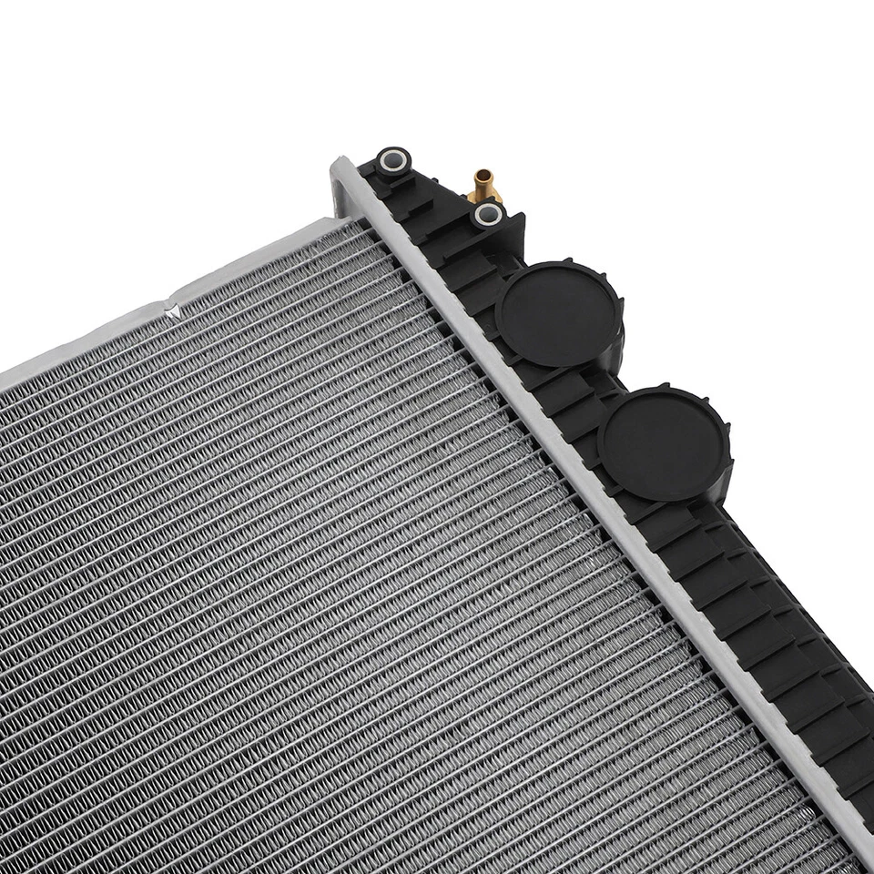 Replacement Aluminum Radiator Fit For 2001 2002 2003 2004 2005 Freightliner XC Foto 3 de 4