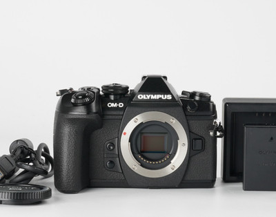 [Near Mint] OLYMPUS OM-D E-M1 Mark II Digital Camera SC:24381 #3833A
