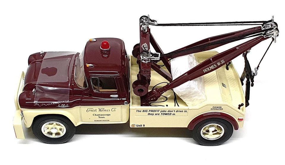 First Gear 1/34 Scale 19-2977 - 1958 GMC Tow Truck Ernest Jones - Maroon/Cream - Image 4 of 4