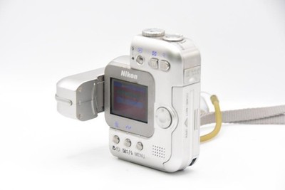 Nikon　COOLPIX SQ s-l1200.jpg