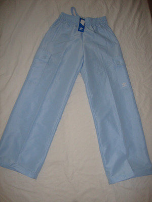 New Women Adidas Originals JD1914 ESS Woven Cargo Pants Size S - Clear Sky Blue