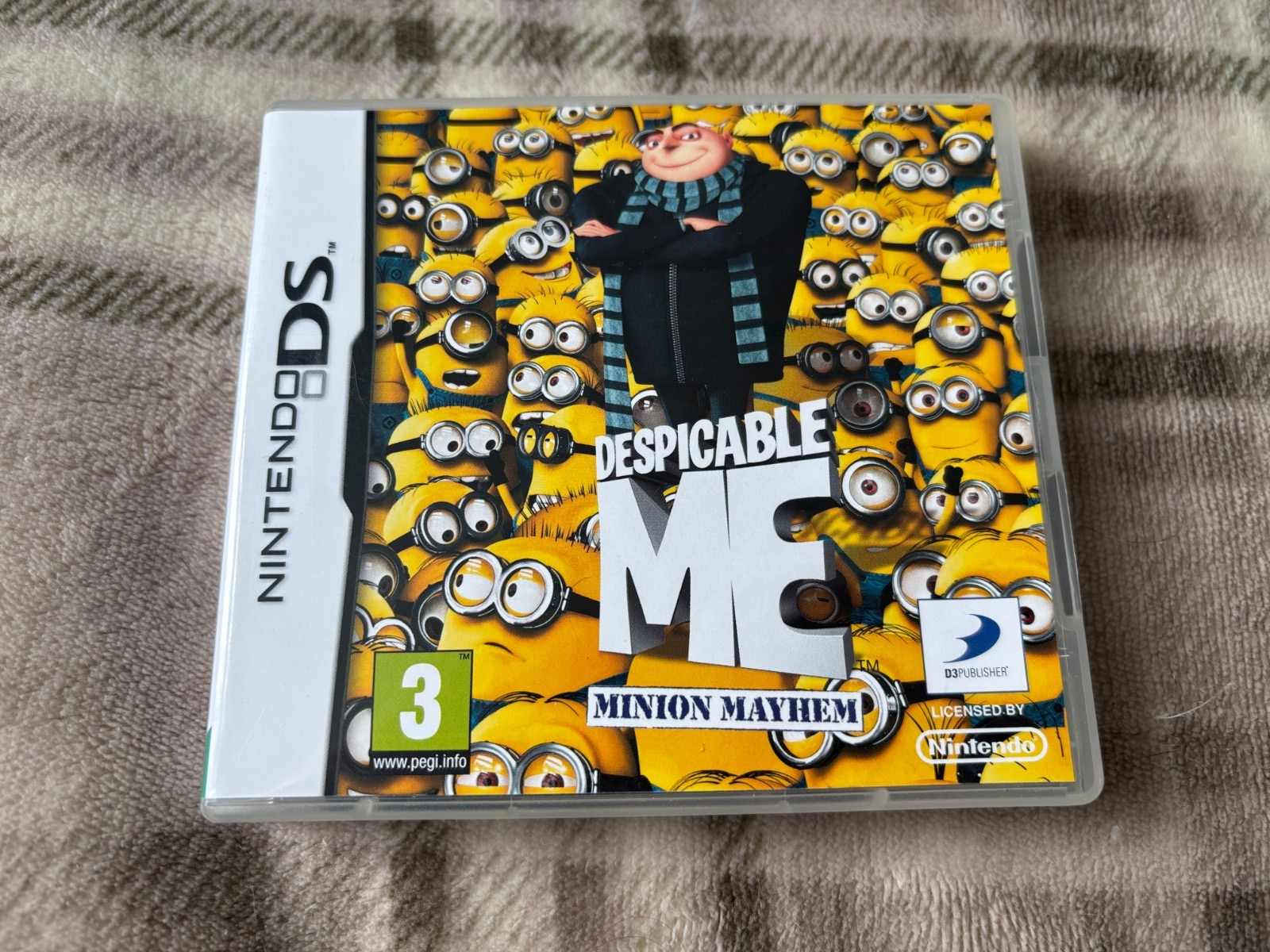 DESPICABLE ME MINION MAYHEM  NINTENDO DS