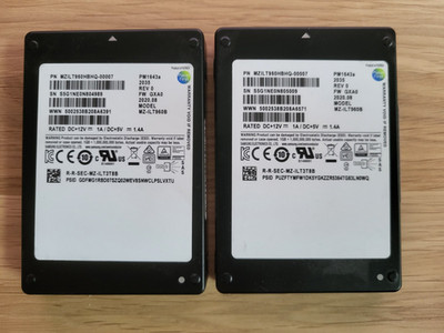 2x 2,5'' Samsung PM1643a 960GB MZILT960HBHQ-00007 SAS Datacenter SSD