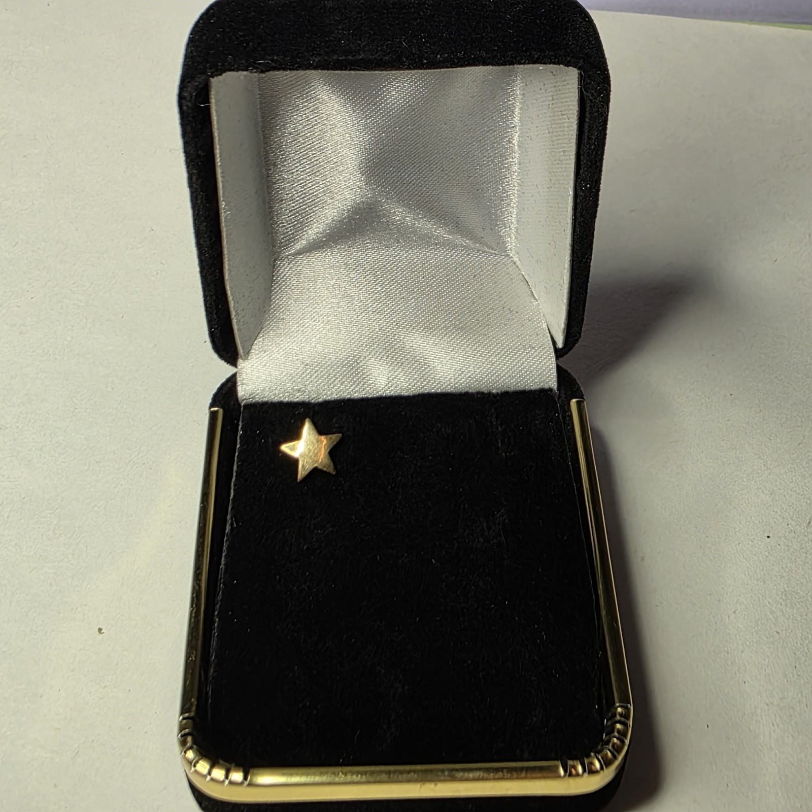 14K Solid Yellow Gold Single Star Stud Earring - image 6