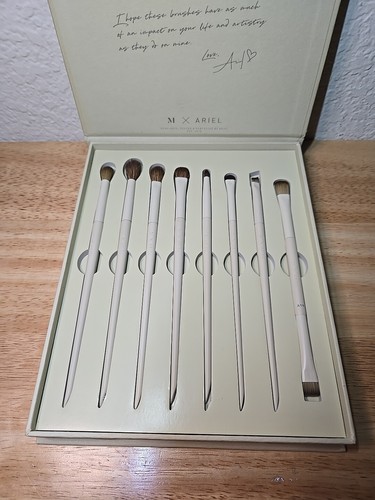 MORPHE X ARIEL SIGNATURE EYES 8 PIECE BRUSH SET - Picture 3 of 13