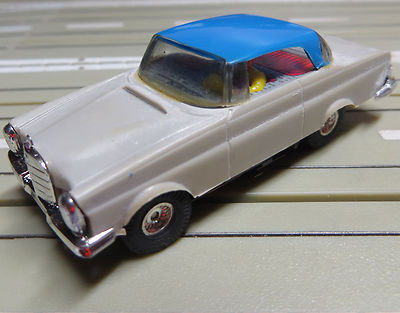Faller AMS 5658 --  Mercedes 300 SE Coupe, 60er Jahre Spielzeug #EBS808