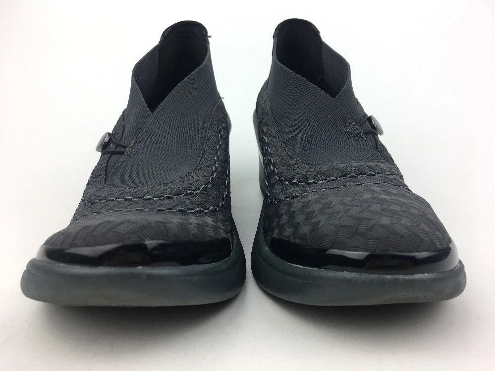 Women s Bzees Energy Grey Cross Knit Booties Size 6.5 M eBay