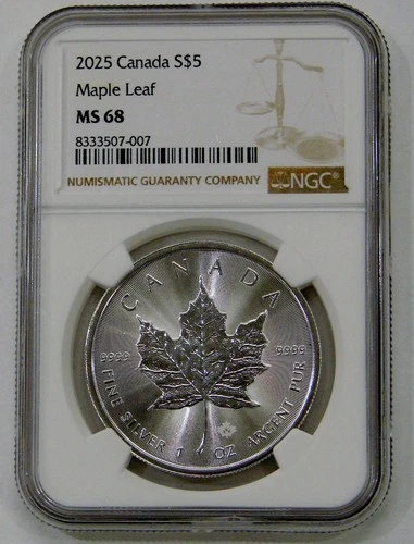 Canada - 2025 - 1 oz. Silver Maple Leaf $5 - NGC MS 68