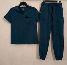 Jaanuu Scrub Set Jace 7 Pocket Skinny Pants XS/P Rhena Top XXS Caribbean Blue