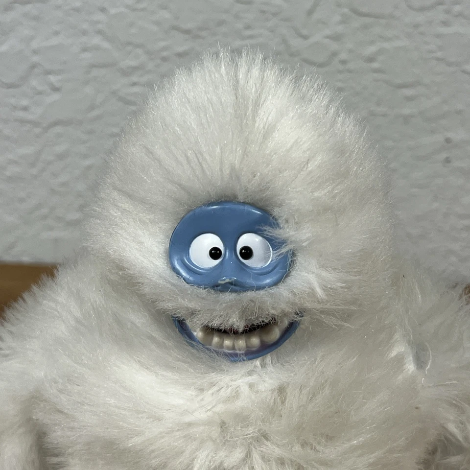 Figura Bumble Abominable Muñeco de Nieve 8” Yeti jugando Mantis Rudolph Monster 2000 Foto 2 de 4