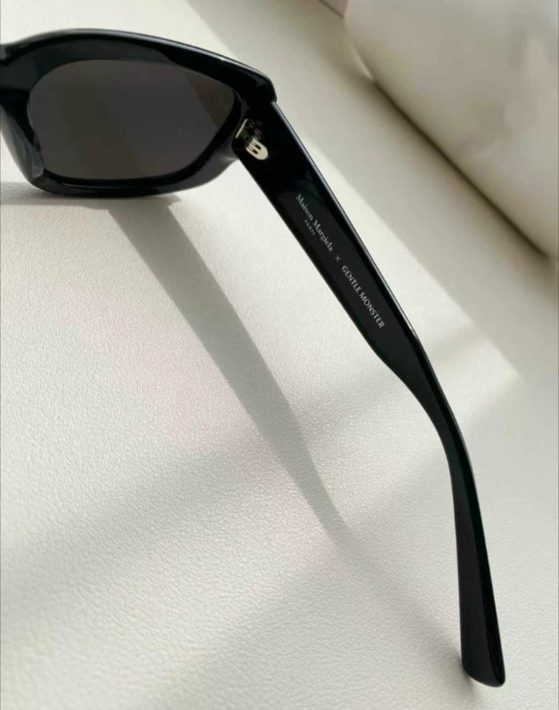 Maison Margiela × Gentle Monster MM106 Gentle Monster x Maison Margiela MM106 Leather Black Black / 100