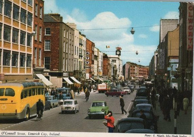 O'Connell Street Limmerick City Ireland Old Cars Continental Chrome Postcard