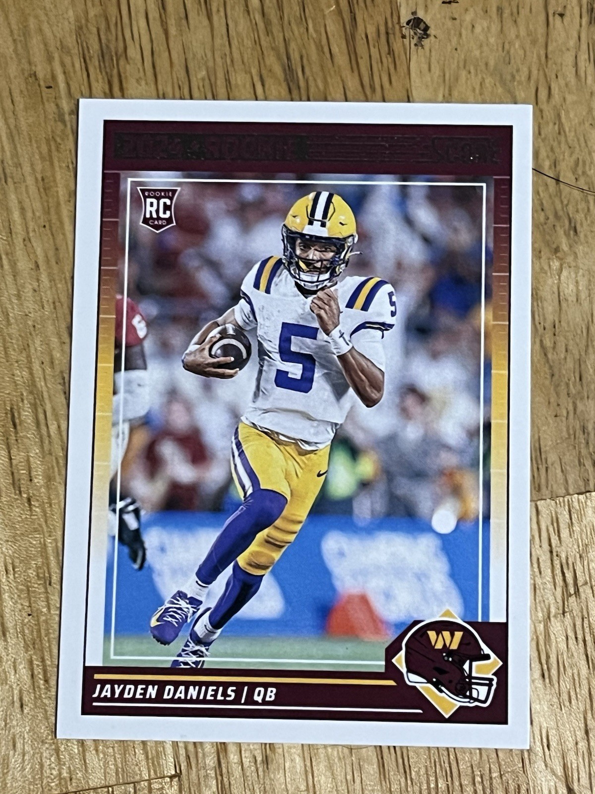 Jayden Daniels (RC) - 2024 Panini Score - Base Rookie Card - #302 LSU Commanders