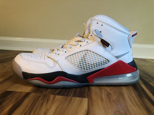 Jordan Mars 270