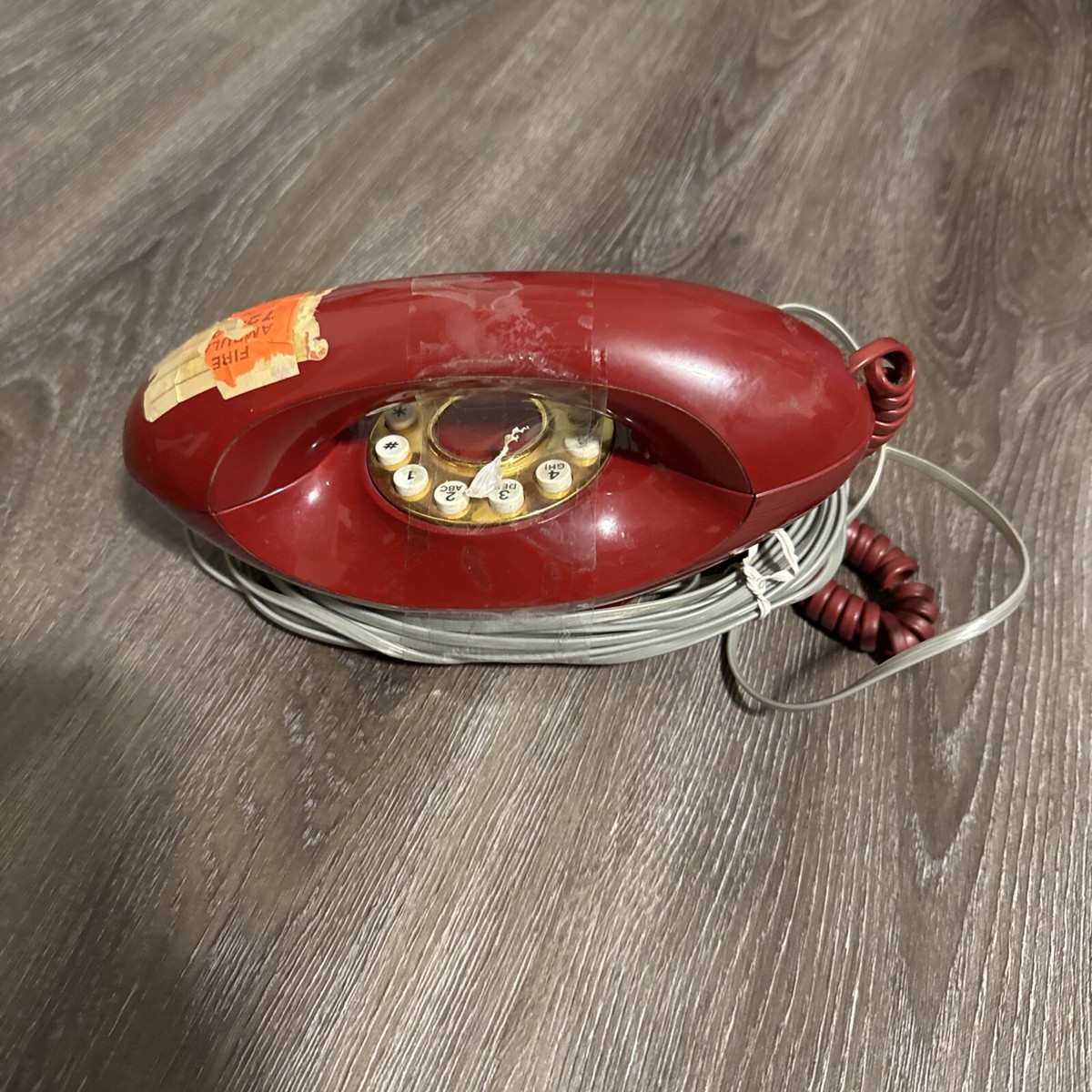 VTG 70s GENIE TELEPHONE PHONE RED PUSH BUTTON SPACE AGE TMBF VTG 70s GENIE TELEPHONE PHONE RED PUSH BUTTON SPACE AGE TMBF